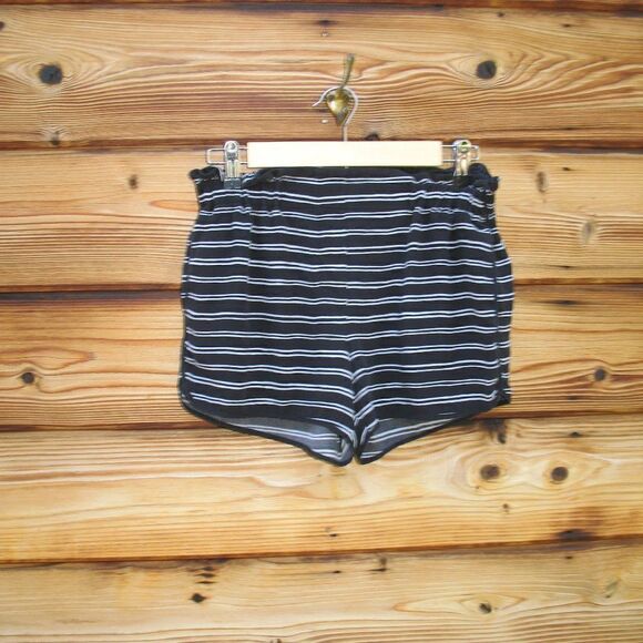 A.L.C. Black White Striped Silk Mark Shorts - Picture 2 of 8